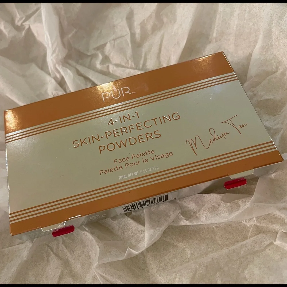 PUR 4-in-1 Skin -Perfecting Powders